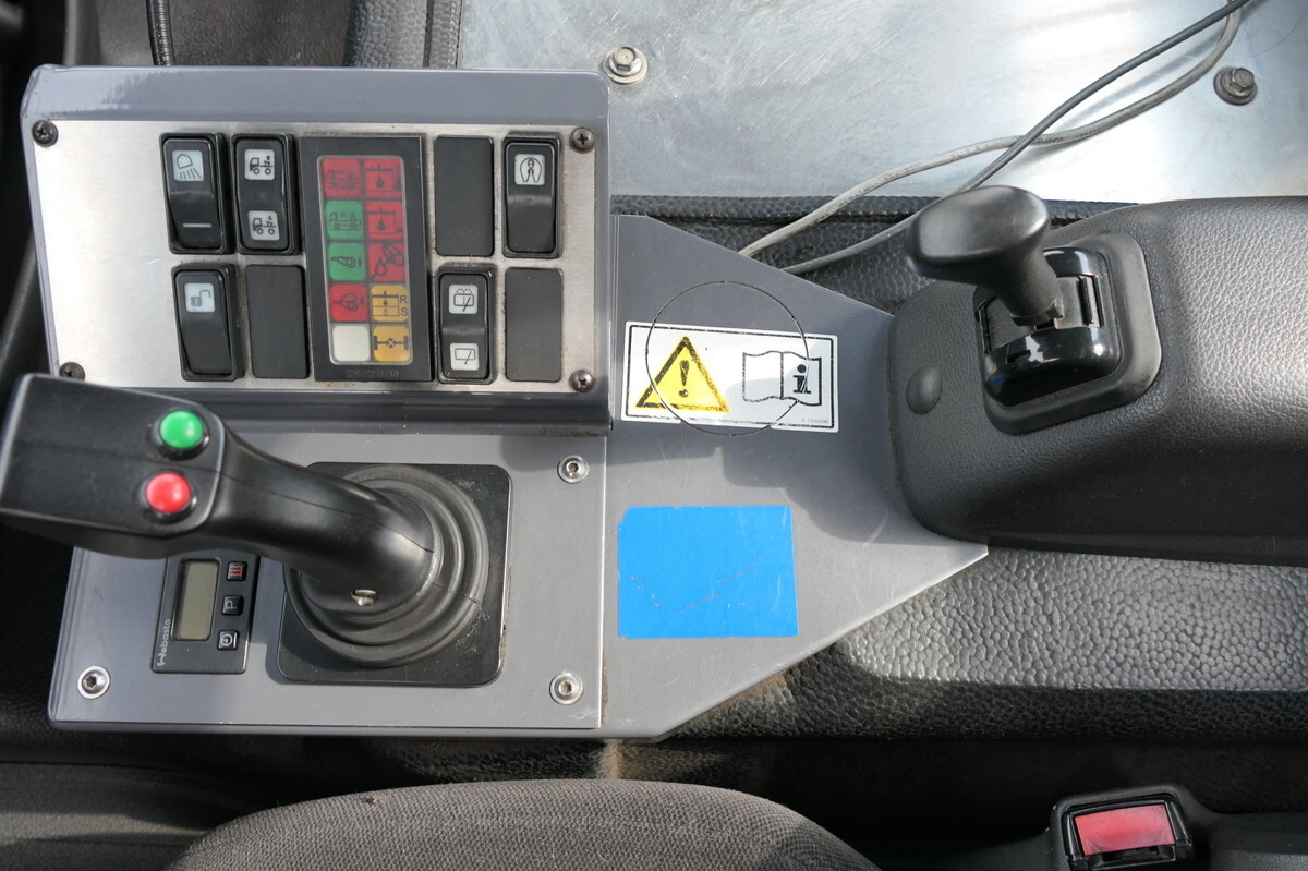 شاحنات الحاويات / جسم علوي قابل للتغيير شاحنة MERCEDES-BENZ KAMAG WBH 25 Wiesel Terberg Umsetzfahrz. Sattelk: صورة 16