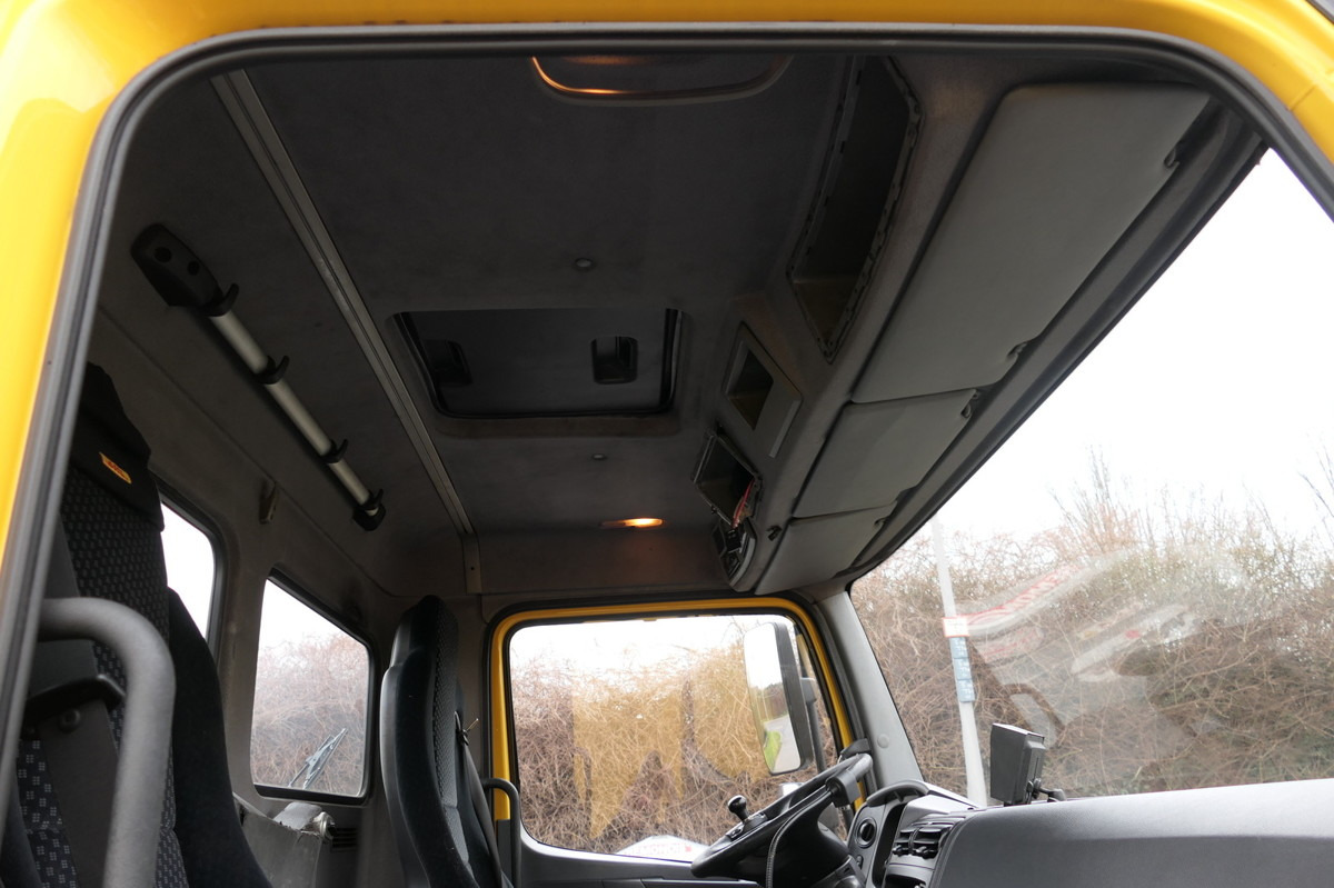 شاحنات الحاويات / جسم علوي قابل للتغيير شاحنة MERCEDES-BENZ KAMAG WBH 25 Wiesel Terberg Umsetzfahrz. Sattelk: صورة 9