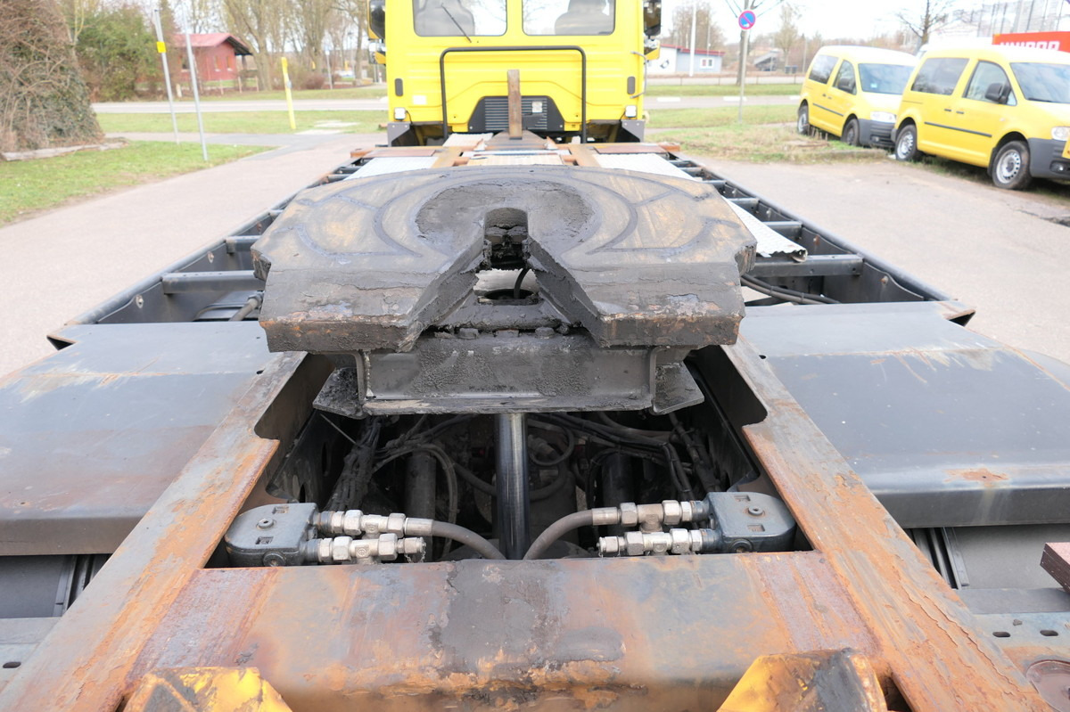 شاحنات الحاويات / جسم علوي قابل للتغيير شاحنة MERCEDES-BENZ KAMAG WBH 25 Wiesel Terberg Umsetzfahrz. Sattelk: صورة 9