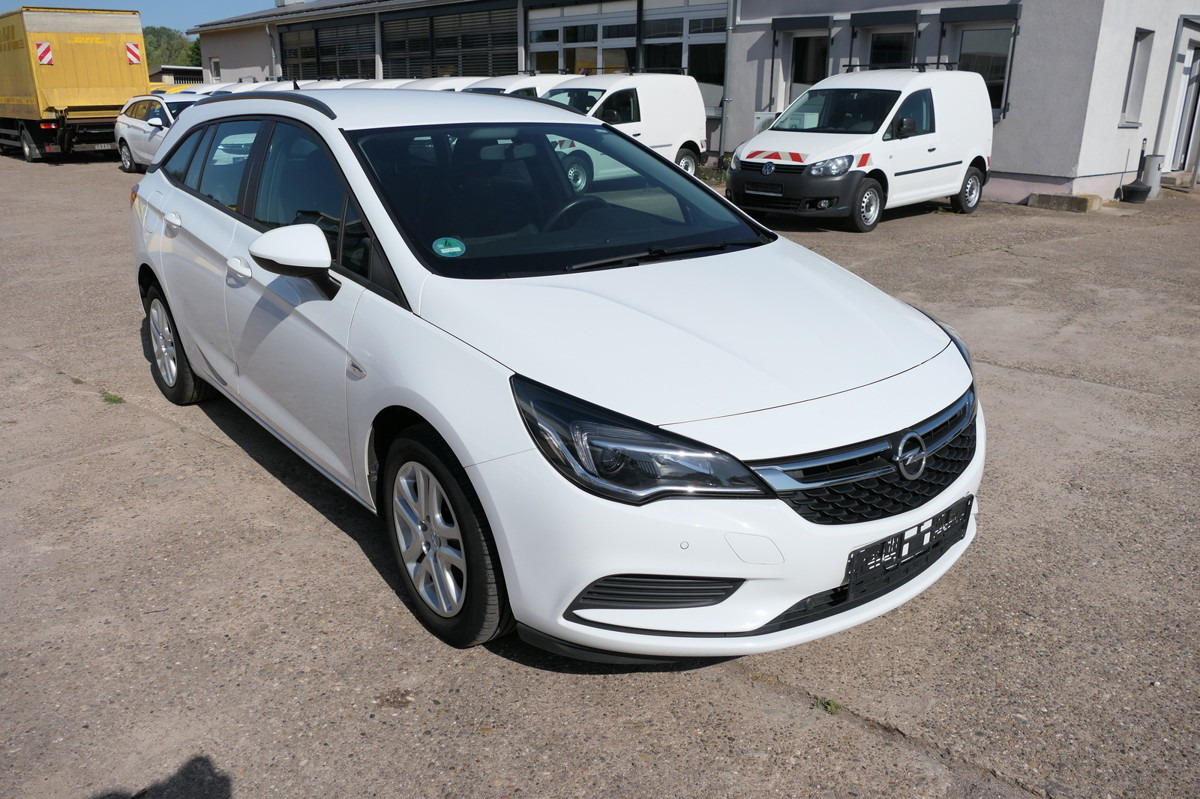 OPEL Astra K 1.6 CDTI Edition S/S KLIMA - سيارة: صورة 2 OPEL Astra K 1.6 CDTI Edition S/S KLIMA - سيارة: صورة 2