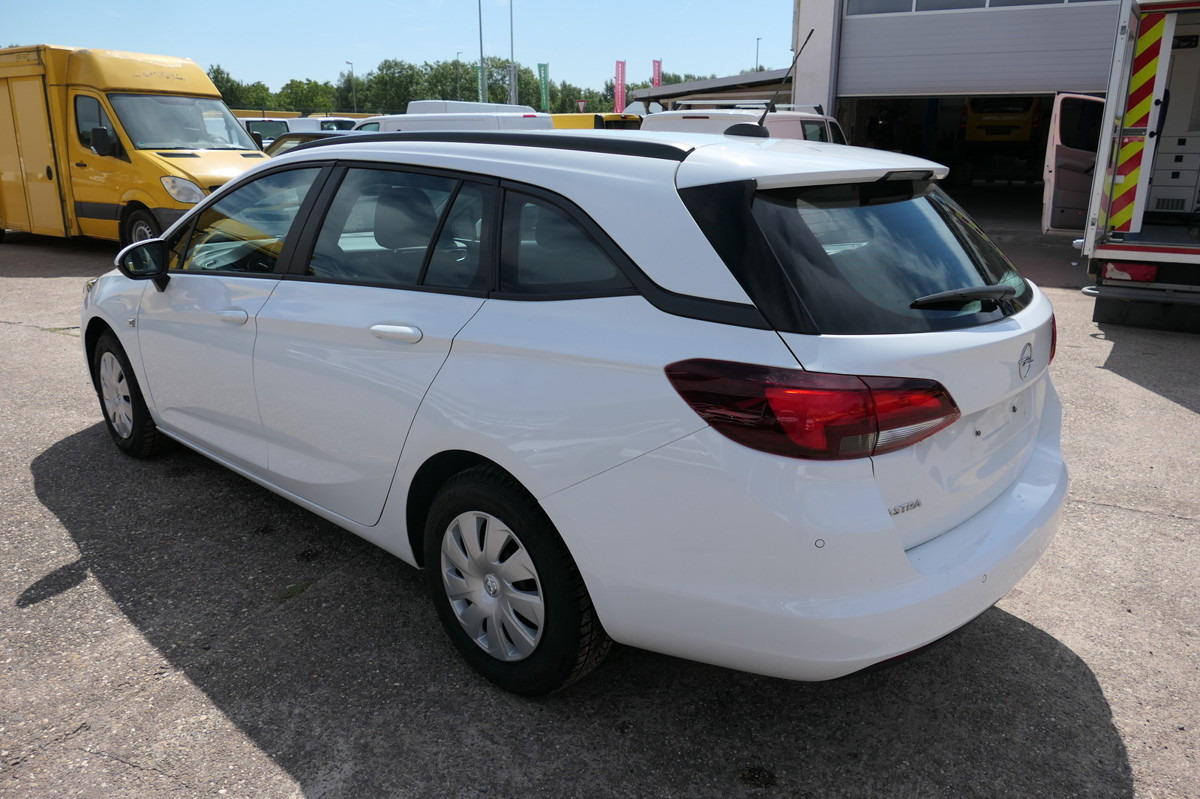 OPEL Astra Sports Tourer 1.5 CDTI KLIMA - سيارة: صورة 4 OPEL Astra Sports Tourer 1.5 CDTI KLIMA - سيارة: صورة 4