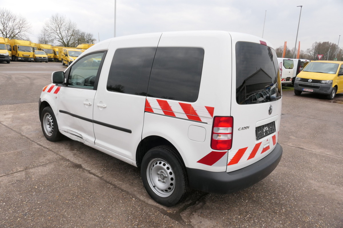 VW Caddy 1,6 TDI Typ 2K Automatik Klima Sortimo Wer - فان المدمجة: صورة 4 VW Caddy 1,6 TDI Typ 2K Automatik Klima Sortimo Wer - فان المدمجة: صورة 4
