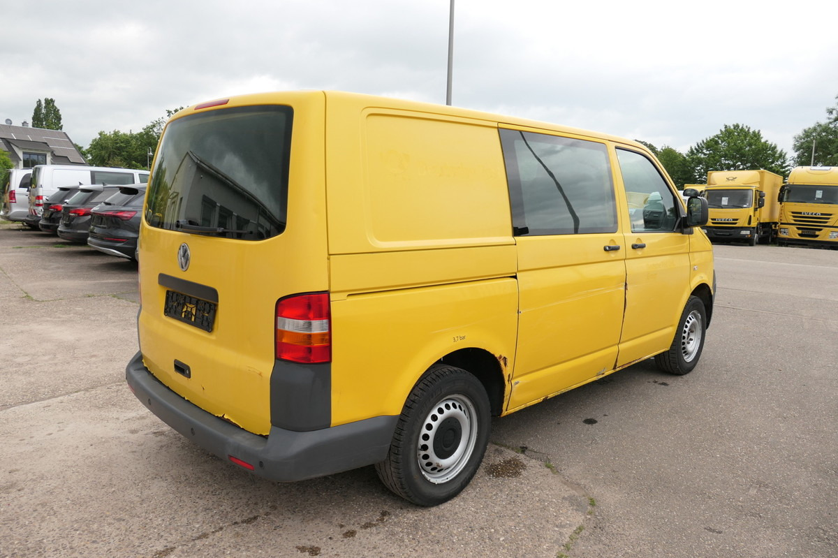 VW T5 Transporter 1.9 TDI 2-Sitzer PARKTRONIK 2xSCH - فان المدمجة: صورة 4 VW T5 Transporter 1.9 TDI 2-Sitzer PARKTRONIK 2xSCH - فان المدمجة: صورة 4