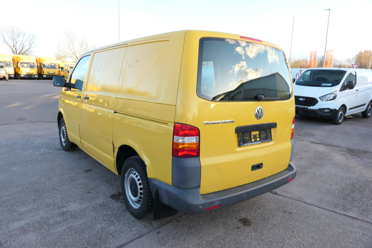 VW T5 Transporter 1.9 TDI PARKTRONIK 2xSCHIEBETÜR - فان المدمجة: صورة 4 VW T5 Transporter 1.9 TDI PARKTRONIK 2xSCHIEBETÜR - فان المدمجة: صورة 4