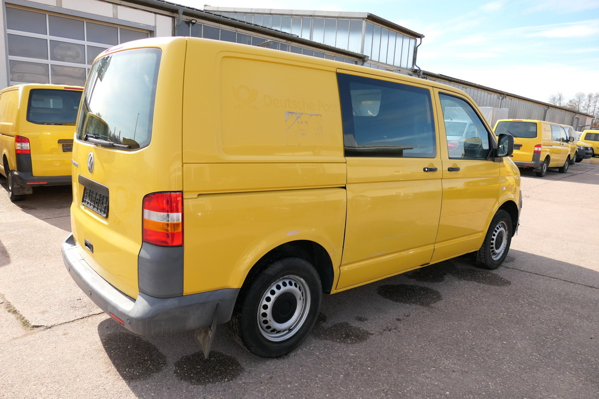 VW T5 Transporter 1.9 TDI PARKTRONIK 2xSCHIEBETÜR - فان المدمجة: صورة 4 VW T5 Transporter 1.9 TDI PARKTRONIK 2xSCHIEBETÜR - فان المدمجة: صورة 4