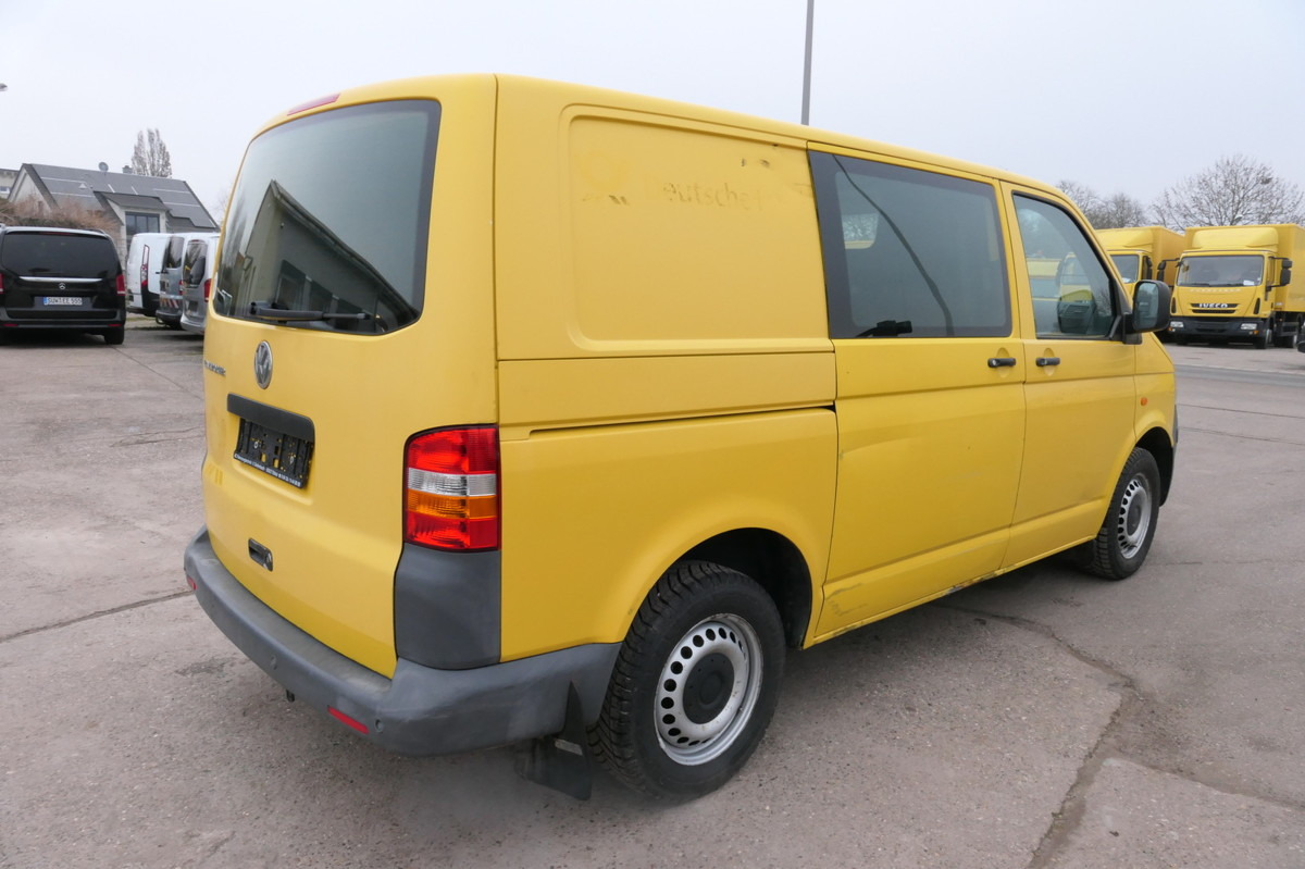 VW T5 Transporter 1.9 TDI PARKTRONIK 2xSCHIEBETÜR - فان المدمجة: صورة 4 VW T5 Transporter 1.9 TDI PARKTRONIK 2xSCHIEBETÜR - فان المدمجة: صورة 4