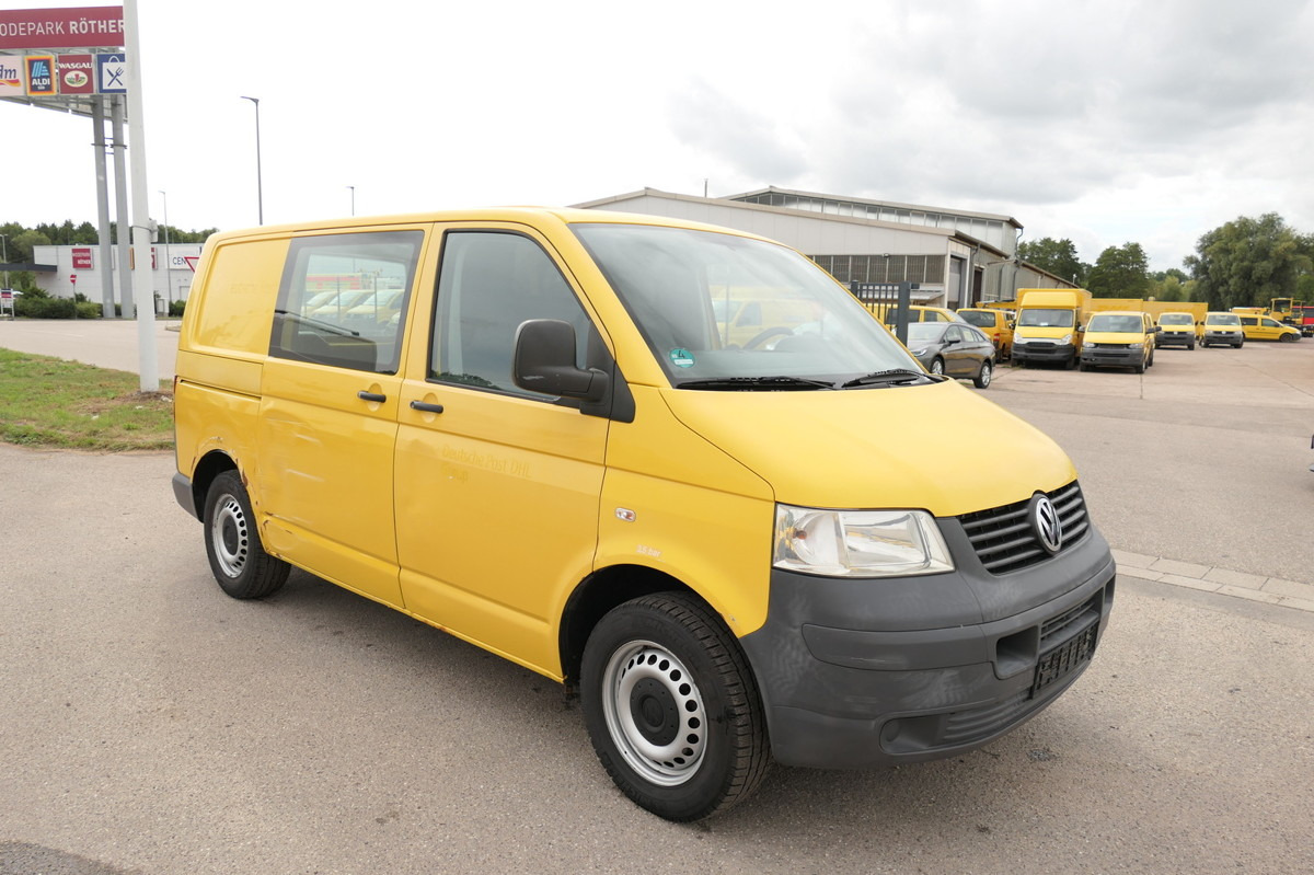 VW T5 Transporter 1.9 TDI PARKTRONIK 2xSCHIEBETÜR - فان المدمجة: صورة 2 VW T5 Transporter 1.9 TDI PARKTRONIK 2xSCHIEBETÜR - فان المدمجة: صورة 2