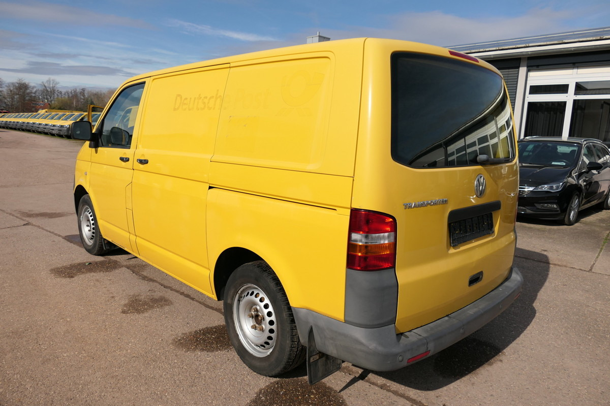 VW T5 Transporter 1.9 TDI PARKTRONIK 2xSCHIEBETÜR - فان المدمجة: صورة 5 VW T5 Transporter 1.9 TDI PARKTRONIK 2xSCHIEBETÜR - فان المدمجة: صورة 5