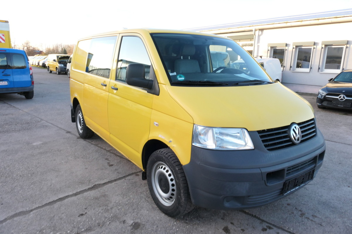 VW T5 Transporter 1.9 TDI PARKTRONIK 2xSCHIEBETÜR - فان المدمجة: صورة 3 VW T5 Transporter 1.9 TDI PARKTRONIK 2xSCHIEBETÜR - فان المدمجة: صورة 3