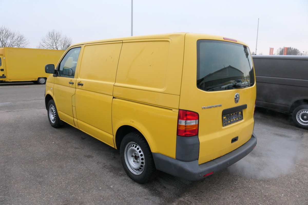 VW T5 Transporter 1.9 TDI PARKTRONIK 2xSCHIEBETÜR - فان المدمجة: صورة 5 VW T5 Transporter 1.9 TDI PARKTRONIK 2xSCHIEBETÜR - فان المدمجة: صورة 5