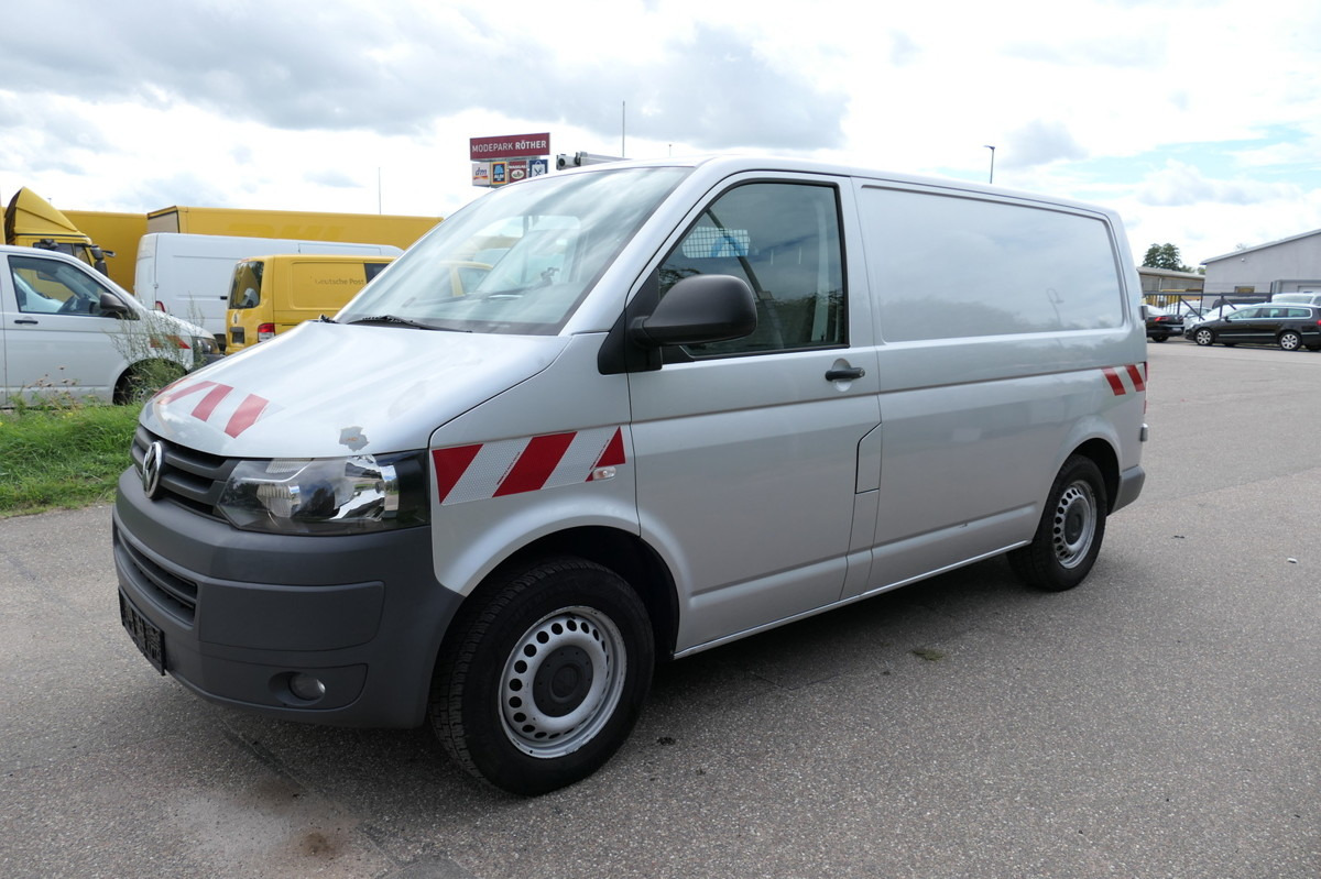 VW T5 Transporter 2.0 TDI 4Motion Flügeltür Klima A - فان المدمجة: صورة 2 VW T5 Transporter 2.0 TDI 4Motion Flügeltür Klima A - فان المدمجة: صورة 2