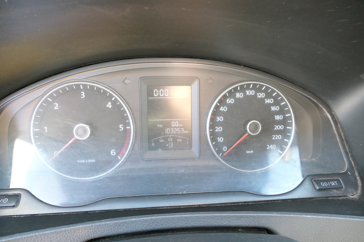 فان المدمجة VW T5 Transporter 2.0 TDI COC: صورة 11 فان المدمجة VW T5 Transporter 2.0 TDI COC: صورة 11