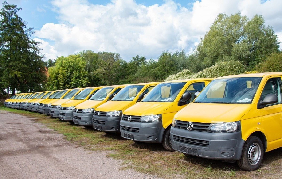 VW T5 Transporter 2.0 TDI EURO-5 2xSCHIEBETÜR PARKT - فان المدمجة: صورة 1 VW T5 Transporter 2.0 TDI EURO-5 2xSCHIEBETÜR PARKT - فان المدمجة: صورة 1