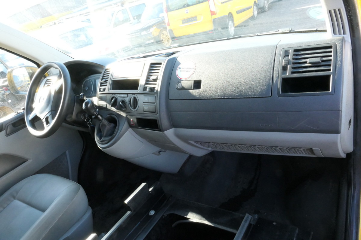 فان المدمجة VW T5 Transporter 2.0 TDI EURO-5 CoC PARKTRONIK: صورة 8