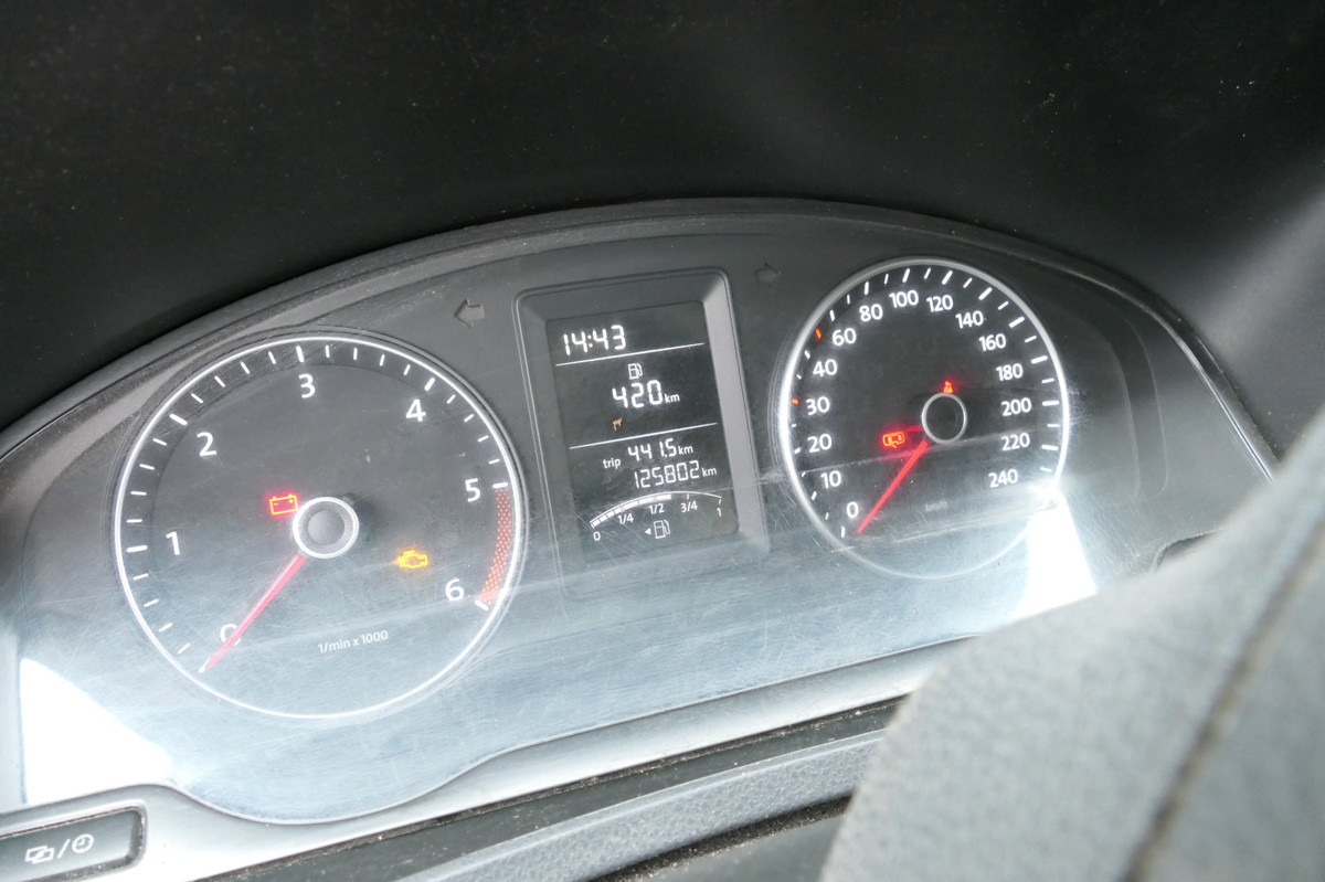 فان المدمجة VW T5 Transporter 2.0 TDI EURO-5 CoC PARKTRONIK: صورة 12