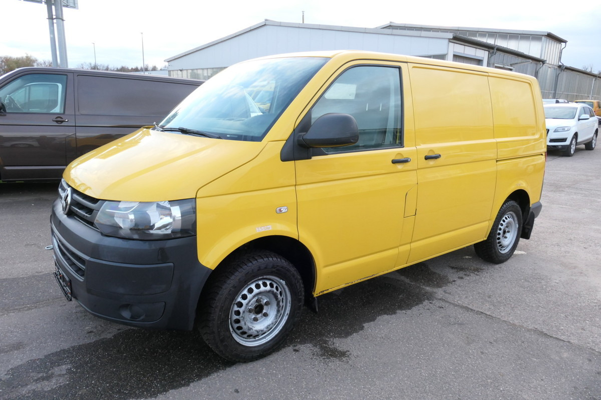 VW T5 Transporter 2.0 TDI EURO-5 CoC PARKTRONIK - فان المدمجة: صورة 2 VW T5 Transporter 2.0 TDI EURO-5 CoC PARKTRONIK - فان المدمجة: صورة 2