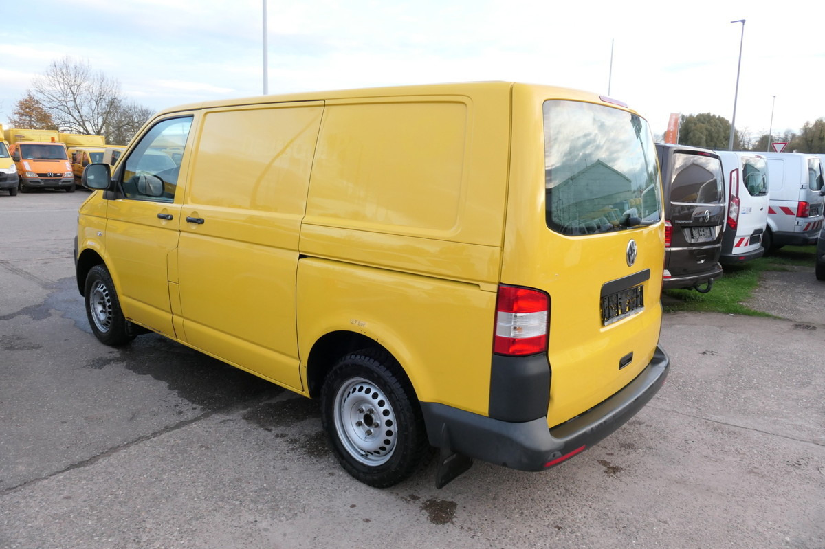 VW T5 Transporter 2.0 TDI EURO-5 CoC PARKTRONIK - فان المدمجة: صورة 5 VW T5 Transporter 2.0 TDI EURO-5 CoC PARKTRONIK - فان المدمجة: صورة 5