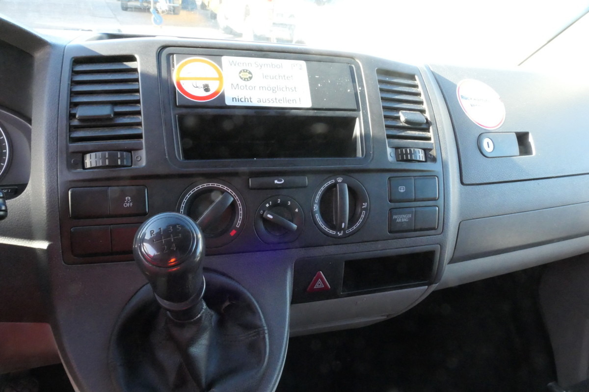 فان المدمجة VW T5 Transporter 2.0 TDI EURO-5 CoC PARKTRONIK: صورة 11