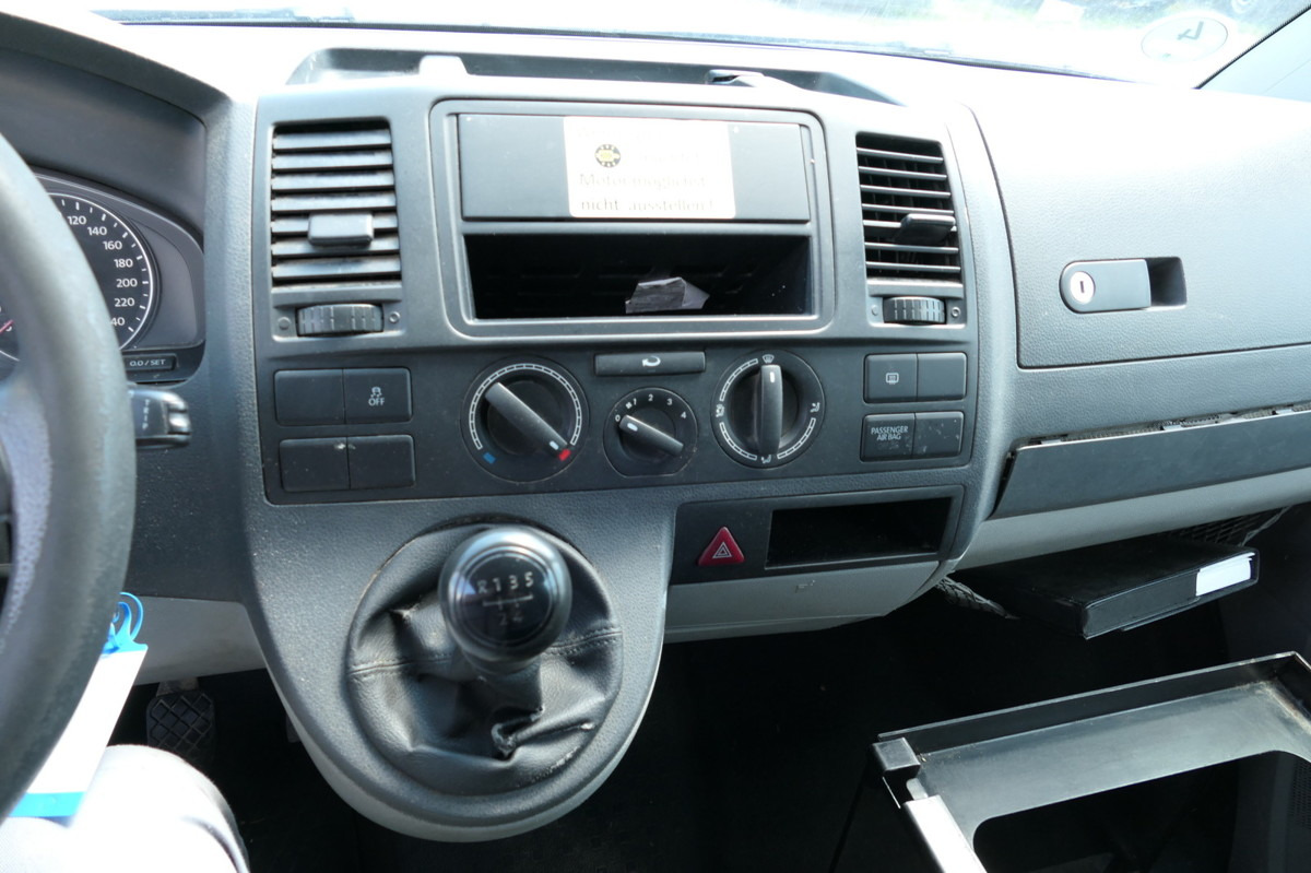 فان المدمجة VW T5 Transporter 2.0 TDI EURO-5 CoC PARKTRONIK: صورة 10