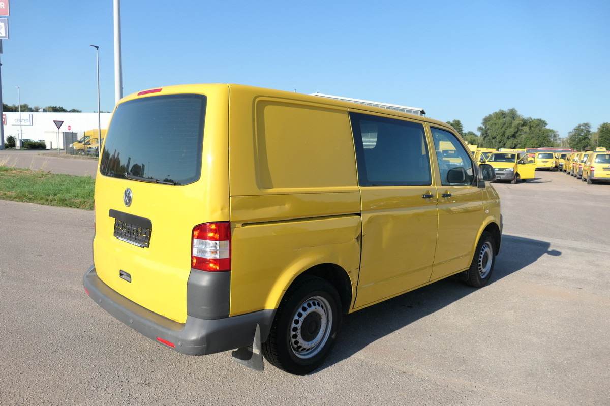 VW T5 Transporter 2.0 TDI PARKTRONIK 2xSCHIEBETÜR C - فان المدمجة: صورة 4 VW T5 Transporter 2.0 TDI PARKTRONIK 2xSCHIEBETÜR C - فان المدمجة: صورة 4