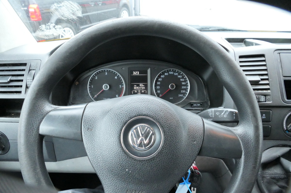 فان المدمجة VW T5 Transporter 2.0 TDI PARKTRONIK EURO-5 2xSCHIE: صورة 12