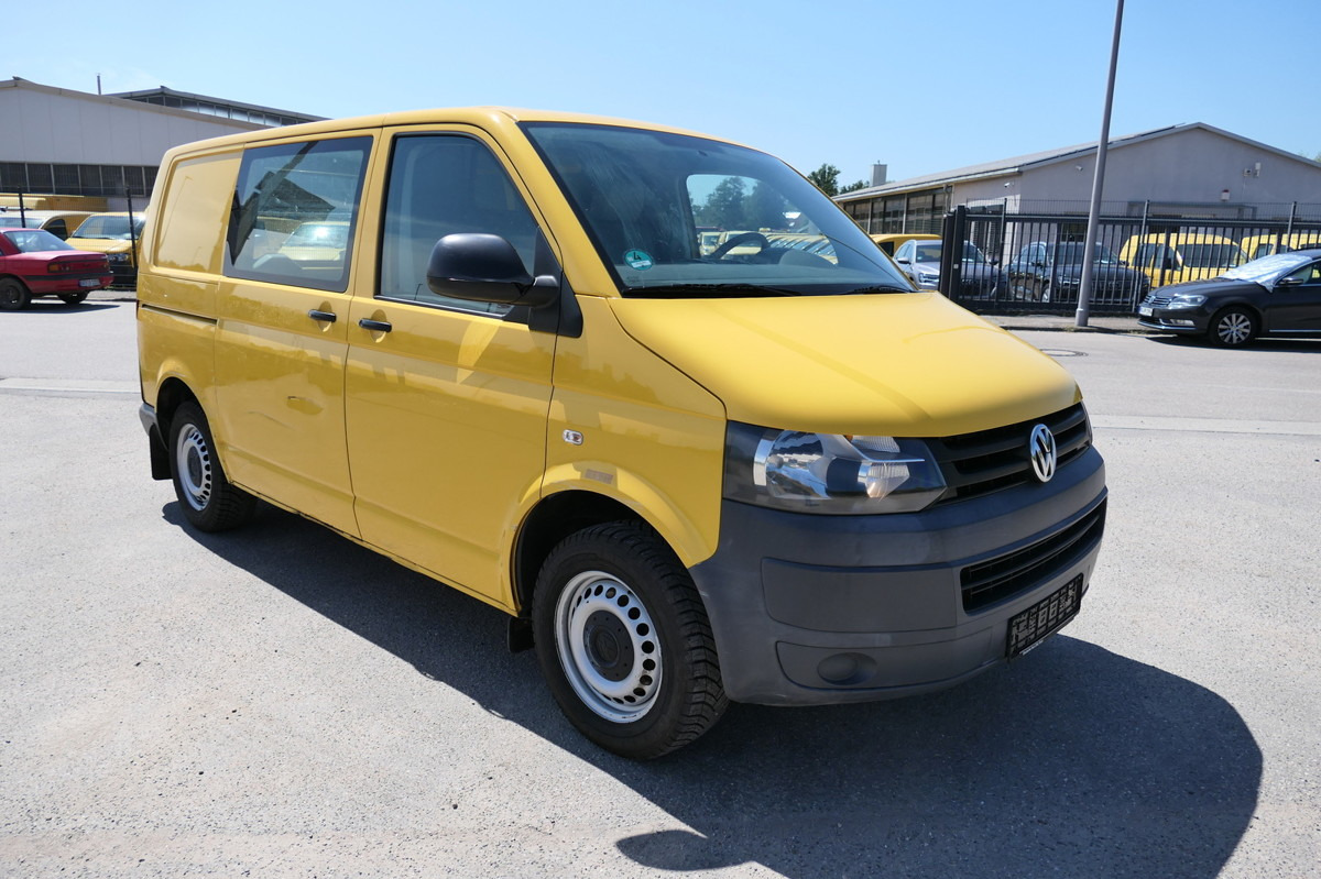 VW T5 Transporter 2.0 TDI PARKTRONIK EURO-5 2xSCHIE - فان المدمجة: صورة 3 VW T5 Transporter 2.0 TDI PARKTRONIK EURO-5 2xSCHIE - فان المدمجة: صورة 3