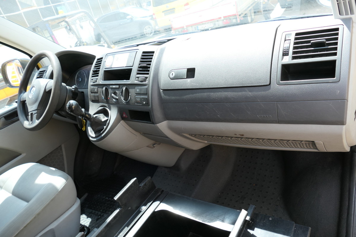 فان المدمجة VW T5 Transporter 2.0 TDI PARKTRONIK EURO-5 2xSCHIE: صورة 10
