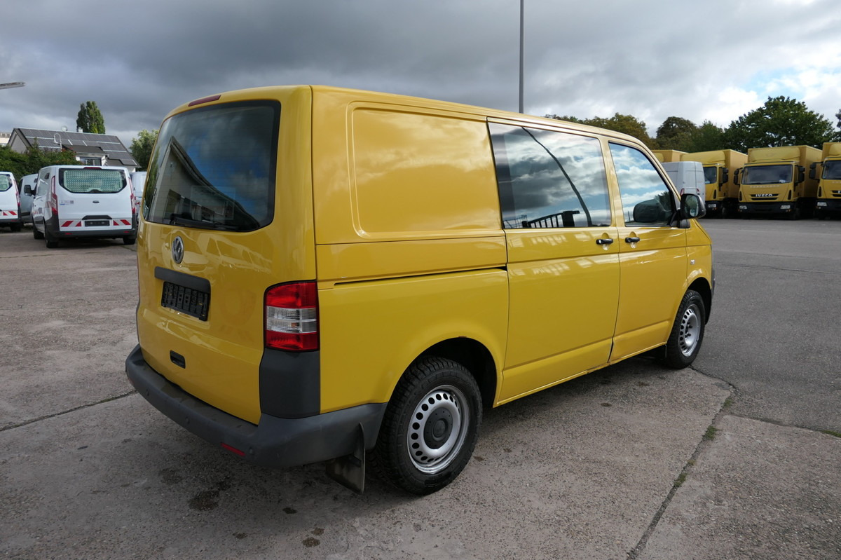 VW T5 Transporter 2.0 TDI PARKTRONIK EURO-5 2xSCHIE - فان المدمجة: صورة 3 VW T5 Transporter 2.0 TDI PARKTRONIK EURO-5 2xSCHIE - فان المدمجة: صورة 3