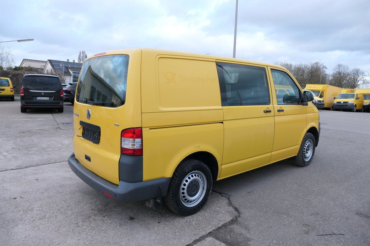 VW T5 Transporter 2.0 TDI PARKTRONIK EURO-5 2xSCHIE - فان المدمجة: صورة 4 VW T5 Transporter 2.0 TDI PARKTRONIK EURO-5 2xSCHIE - فان المدمجة: صورة 4
