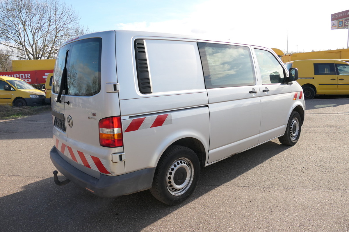 VW T5 Transporter 2.5 TDI 2-Sitzer 4Motion AHK KLIM - فان المدمجة: صورة 3 VW T5 Transporter 2.5 TDI 2-Sitzer 4Motion AHK KLIM - فان المدمجة: صورة 3