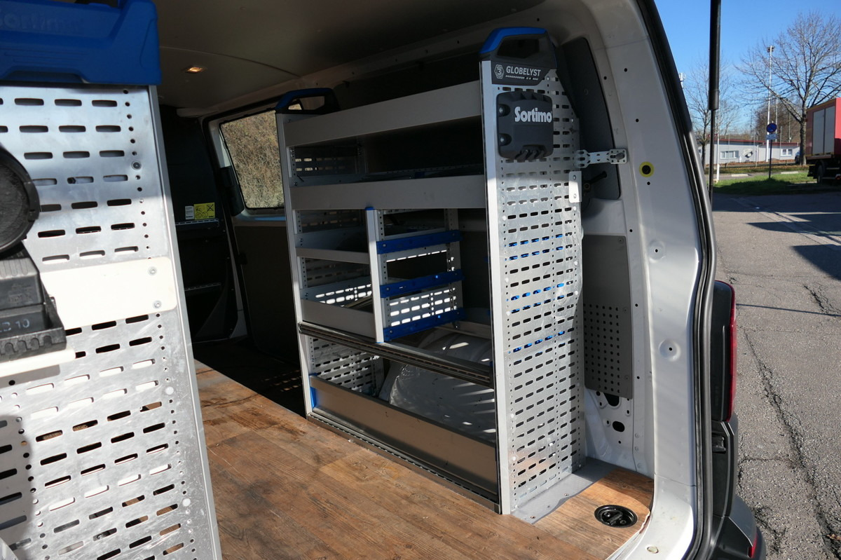 VW T6 Transporter 2.0 TDI lang 4Motion 3Sitzer AHK - فان المدمجة: صورة 1 VW T6 Transporter 2.0 TDI lang 4Motion 3Sitzer AHK - فان المدمجة: صورة 1