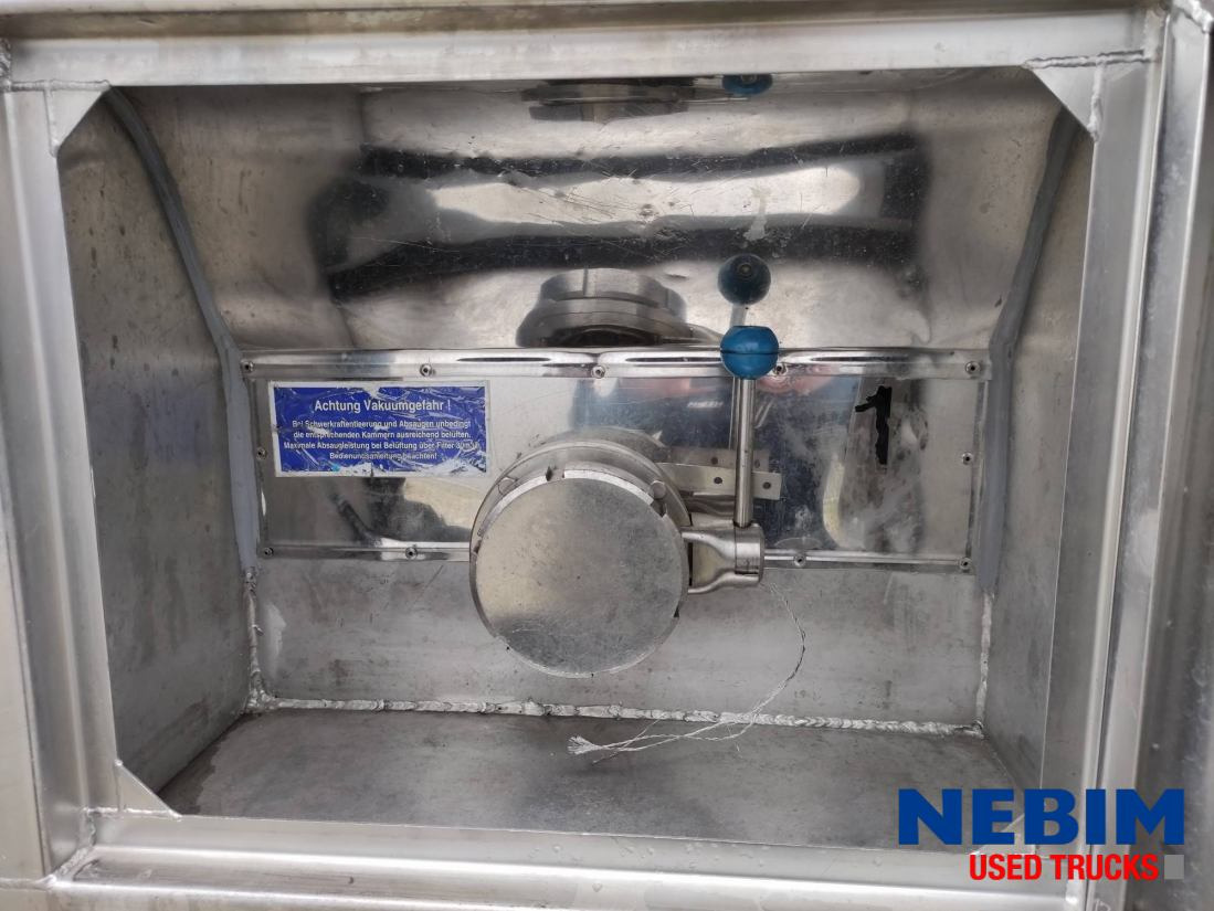 Feldbinder TSA 33.3-3 Unibloc pump electr - 3 comp. 8.000 / 2 2.500 / 3.000 Ltr. - نصف مقطورة صهريج: صورة 5 Feldbinder TSA 33.3-3 Unibloc pump electr - 3 comp. 8.000 / 2 2.500 / 3.000 Ltr. - نصف مقطورة صهريج: صورة 5