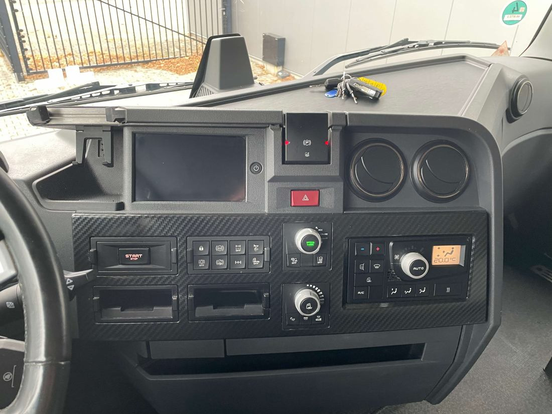 Renault T HIGH 520 4x2 new tacho - Parking Airco - وحدة جر: صورة 4 Renault T HIGH 520 4x2 new tacho - Parking Airco - وحدة جر: صورة 4