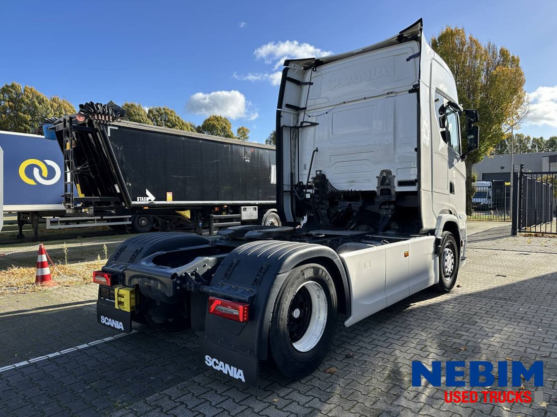 Scania S500 168.049km - Retarder - Smart Tacho 2 - Stand Klima - وحدة جر: صورة 2 Scania S500 168.049km - Retarder - Smart Tacho 2 - Stand Klima - وحدة جر: صورة 2