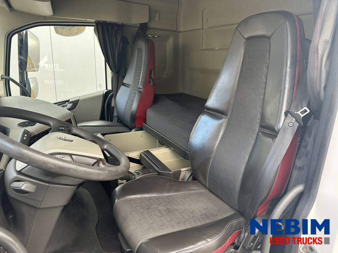 Volvo FH 420 4X2 - 587.750km - وحدة جر: صورة 3 Volvo FH 420 4X2 - 587.750km - وحدة جر: صورة 3