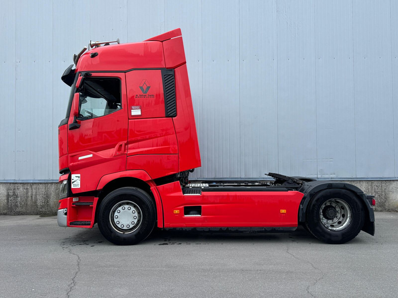 Renault T520 - وحدة جر: صورة 2 Renault T520 - وحدة جر: صورة 2