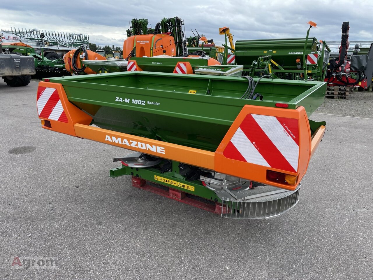 Amazone ZA-M 1002 Special - آلة رش السماد: صورة 1 Amazone ZA-M 1002 Special - آلة رش السماد: صورة 1