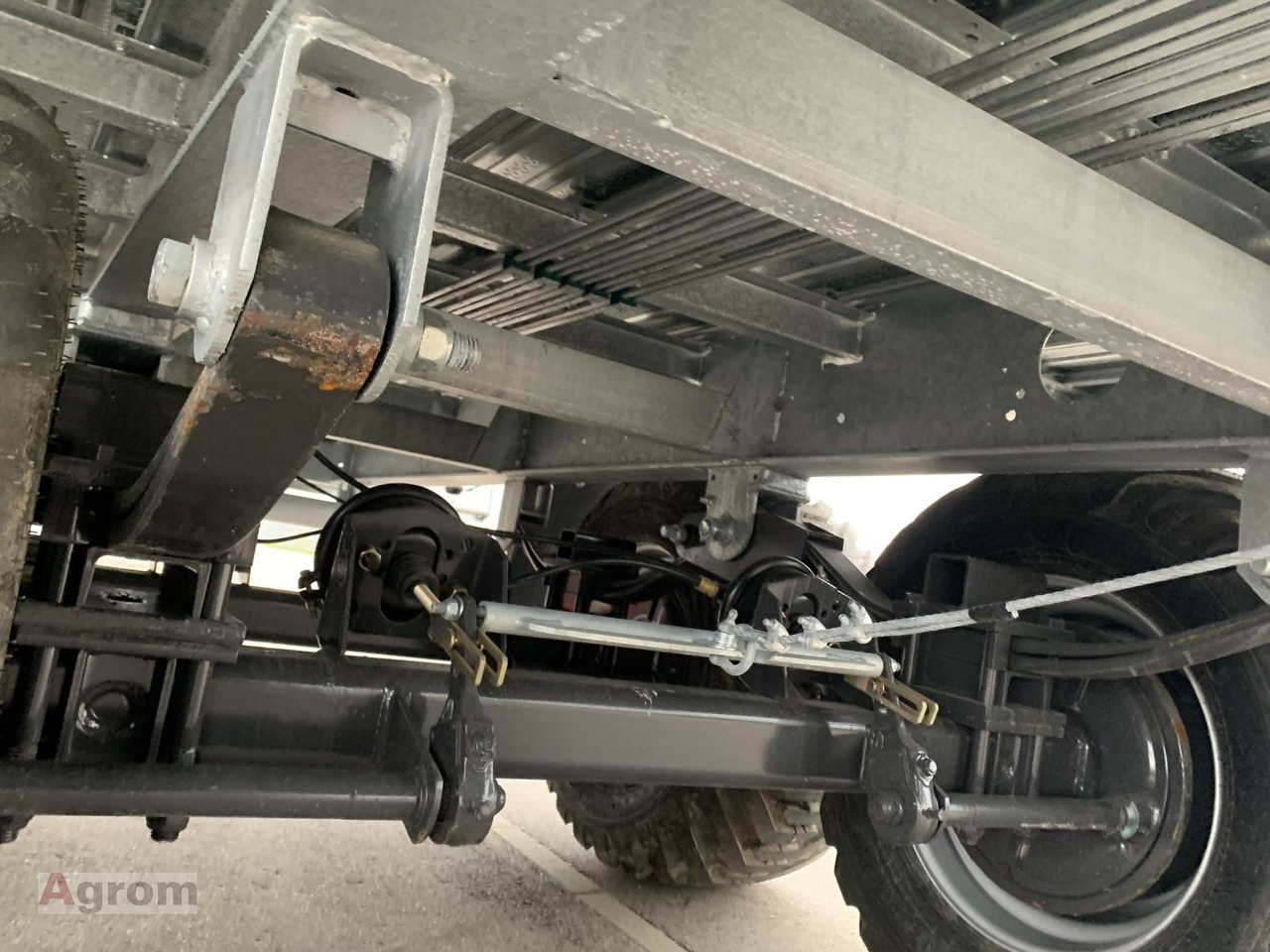 جديدة مقطورة منصة زراعية Fliegl DPW 210 BL: صورة 12 جديدة مقطورة منصة زراعية Fliegl DPW 210 BL: صورة 12