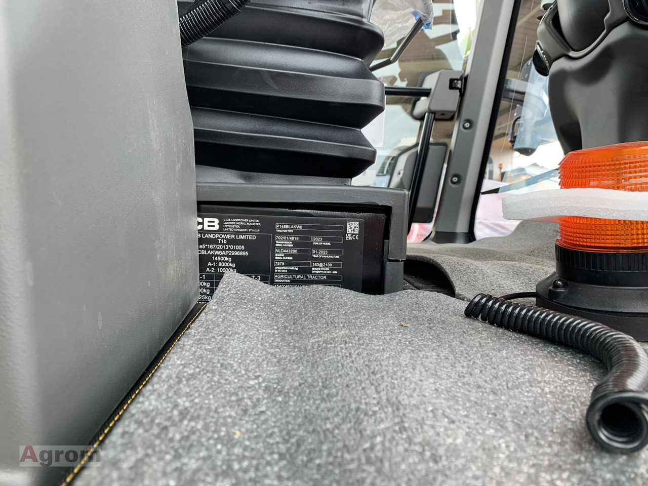 جديدة جرار JCB Fastrac 4220 iCON: صورة 18