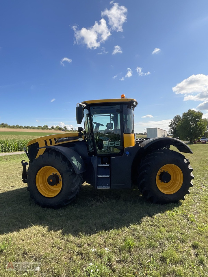 JCB Fastrac 4220 mit Lenksystem RTK - جرار: صورة 1 JCB Fastrac 4220 mit Lenksystem RTK - جرار: صورة 1