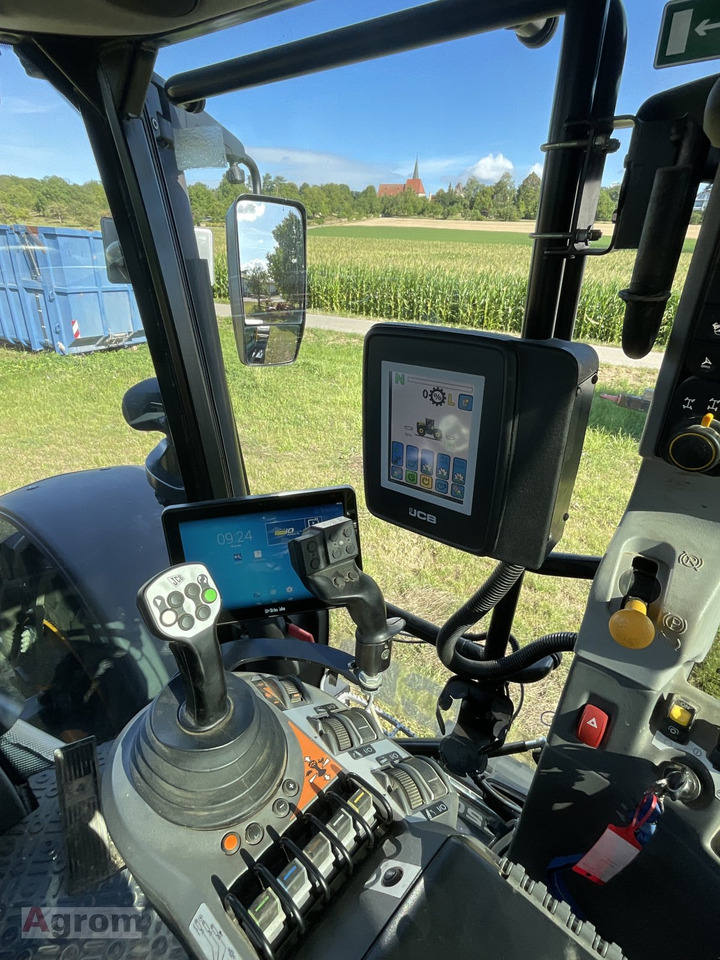JCB Fastrac 4220 mit Lenksystem RTK - جرار: صورة 3 JCB Fastrac 4220 mit Lenksystem RTK - جرار: صورة 3
