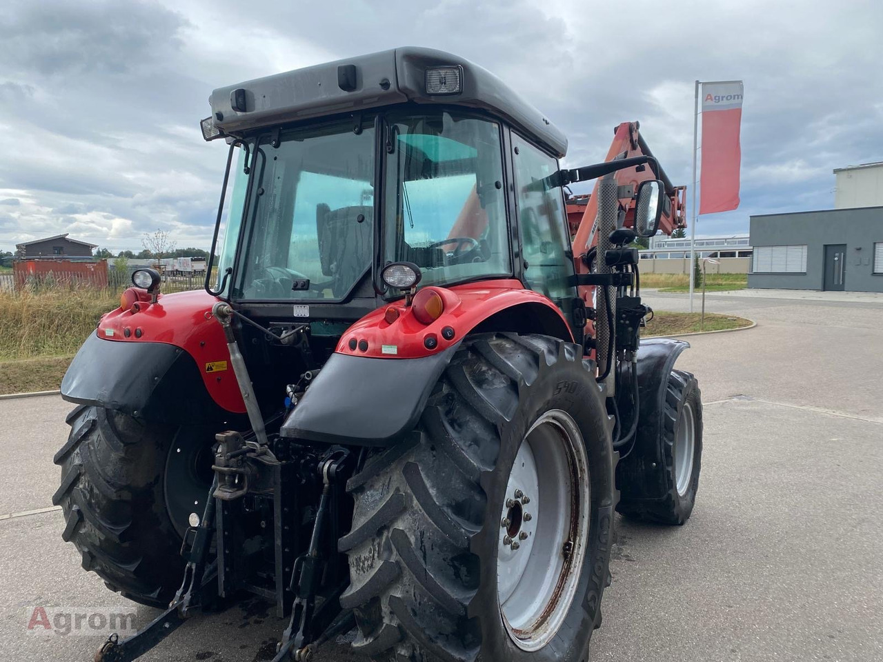 Massey Ferguson 5445 Dyna4 - جرار: صورة 4 Massey Ferguson 5445 Dyna4 - جرار: صورة 4