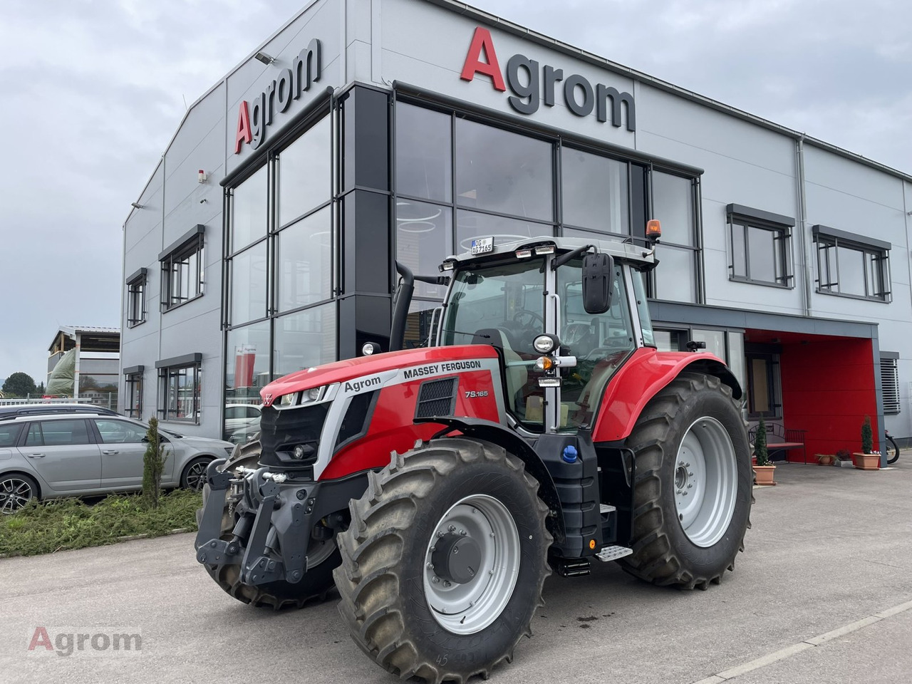 Massey Ferguson 7S.165 Dyna6 EFFICIENT - جرار: صورة 1 Massey Ferguson 7S.165 Dyna6 EFFICIENT - جرار: صورة 1