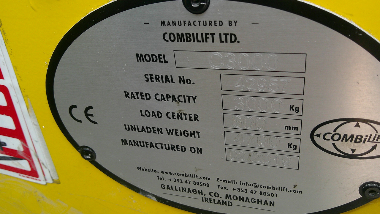COMBILIFT C3000 CABIN - محمل جانبي - رافعة شوكية ذات شحن جانبي: صورة 2 COMBILIFT C3000 CABIN - محمل جانبي - رافعة شوكية ذات شحن جانبي: صورة 2