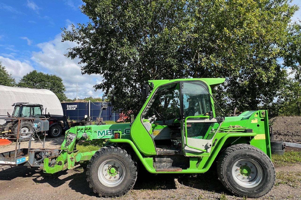 Merlo P 38.13 Plus - رافعة تلسكوبية: صورة 1 Merlo P 38.13 Plus - رافعة تلسكوبية: صورة 1