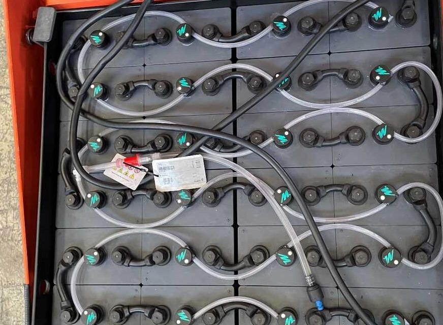 Cesab BT C4E 200 (batt. 2017) - رافعة شوكية كهربائية: صورة 4 Cesab BT C4E 200 (batt. 2017) - رافعة شوكية كهربائية: صورة 4