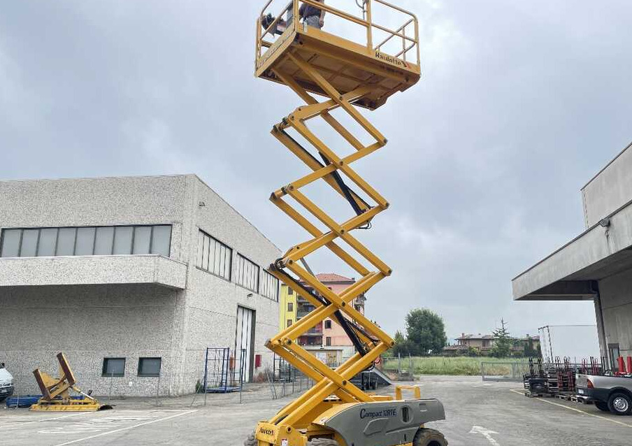 HAULOTTE COMPACT 12 RTE Batterie NUOVE - رافعة هيدروليكية مقصية: صورة 2 HAULOTTE COMPACT 12 RTE Batterie NUOVE - رافعة هيدروليكية مقصية: صورة 2