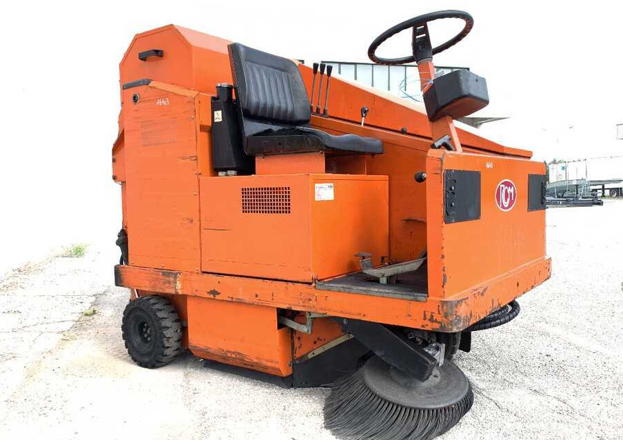 RCM T 9000 TD/1 - كناسة المناطق الصناعية: صورة 4 RCM T 9000 TD/1 - كناسة المناطق الصناعية: صورة 4