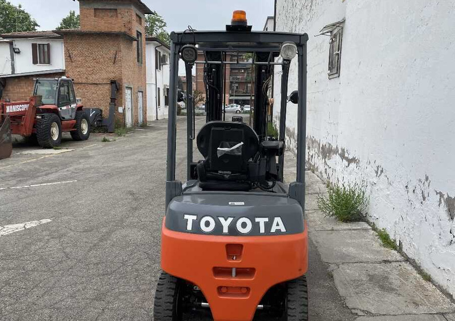 Toyota 8 FBMK20T (Batteria 90%) - رافعة شوكية كهربائية: صورة 5 Toyota 8 FBMK20T (Batteria 90%) - رافعة شوكية كهربائية: صورة 5