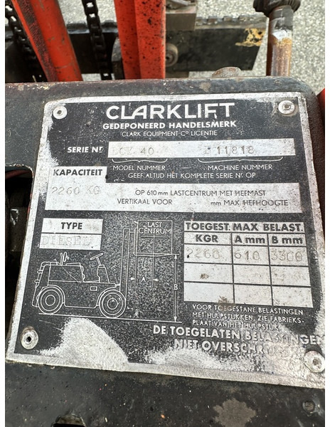 Clark DCY 40 - رافعة شوكية ديزل: صورة 5 Clark DCY 40 - رافعة شوكية ديزل: صورة 5